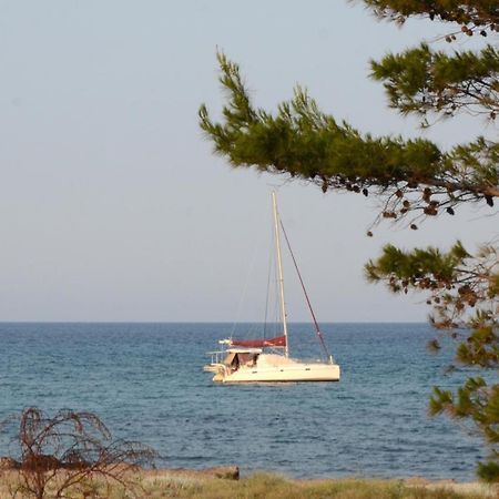 Appartamenti Fronte mare Siniscola Esterno foto